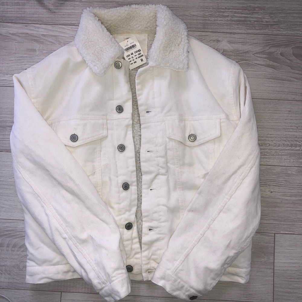NWT BRANDY MELVILLE CORDUROY FUR JACKET